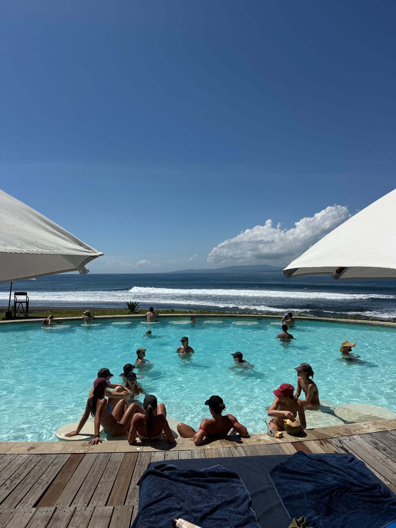 Komune Resort